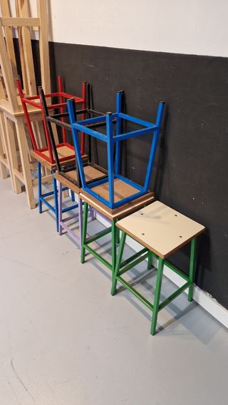 Taburete clásicos de escuela.