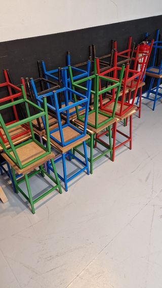 Taburete clásicos de escuela.