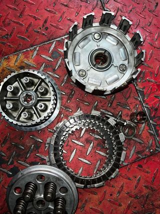 Embrague Hyosung aquila 650