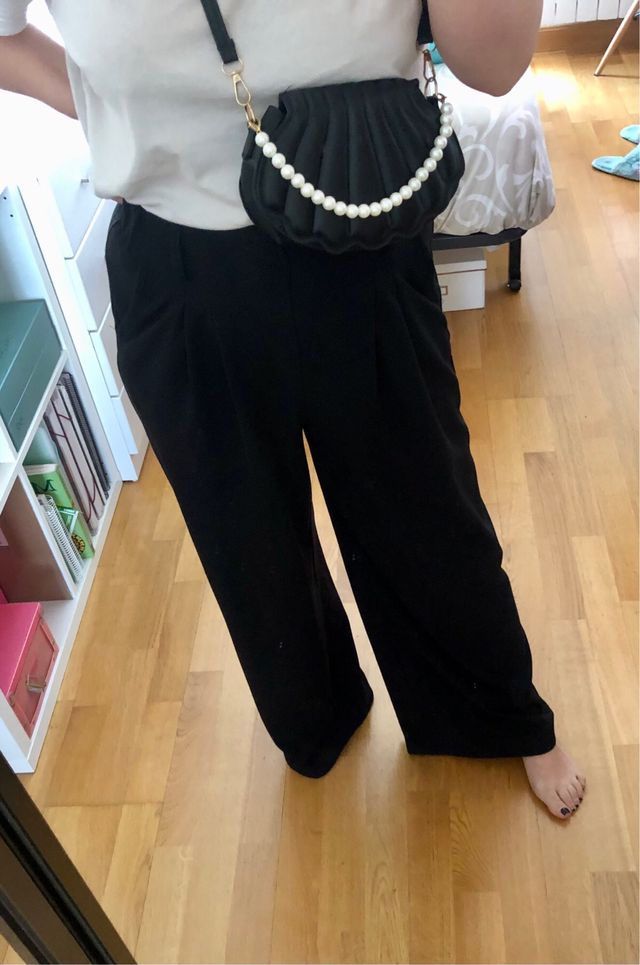 Bolso diseño concha negro