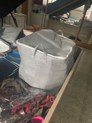 Bolsa de almacenamiento de armario
