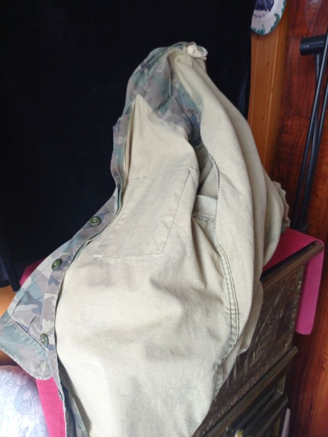 CHAQUETA MILITAR+TOALLA