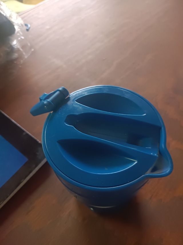 Bollitore pop up con alimentazione