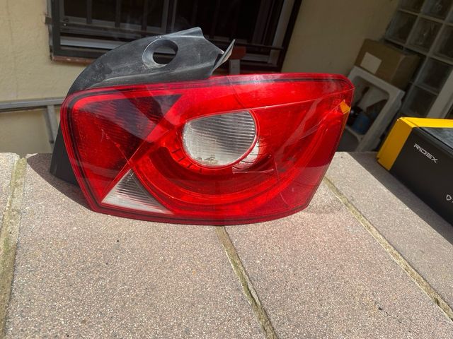 Piloto trasero Ibiza 6J