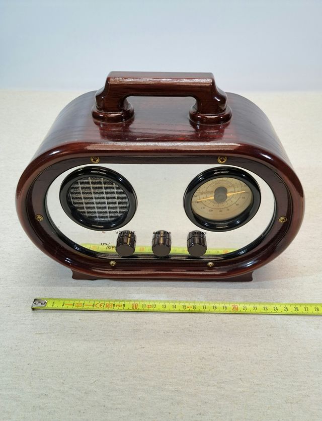 Radio, reproducción moderna.