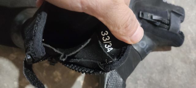 Escarpín de neopreno