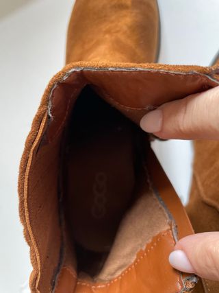 Stivaletti scamosciati