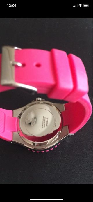 Reloj mujer marca Guess
