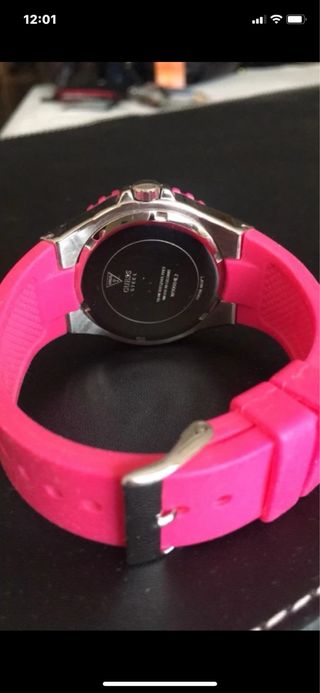 Reloj mujer marca Guess