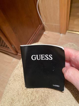 Reloj mujer marca Guess