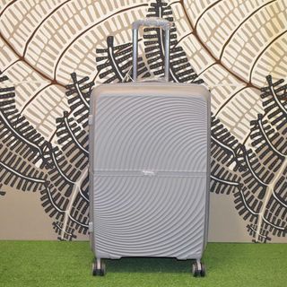 MALETA GRANDE EXTENSIBLE DE POLIPROPILENO