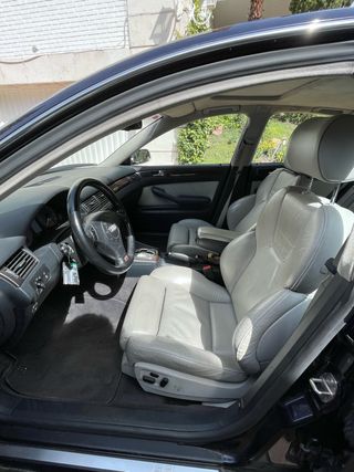 Audi S6 2000