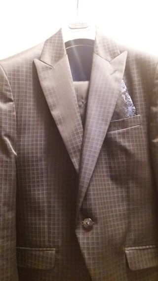 Traje novio ROVERTO VICENTTI