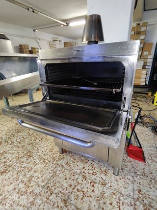 HORNO MIBRASA 110 COMENSALES C/ MESA 