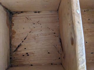 Bonita y rústica caja cofre en madera.