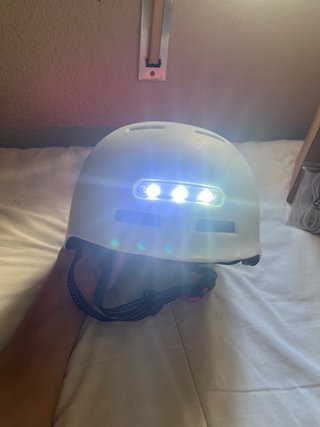 Casco para patinetes y bicis