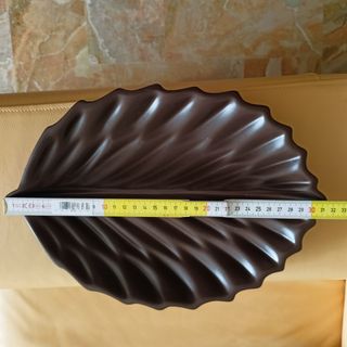 vassoi a forma di foglia
