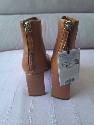 Botines Mango marrones