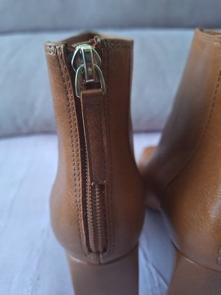 Botines Mango marrones