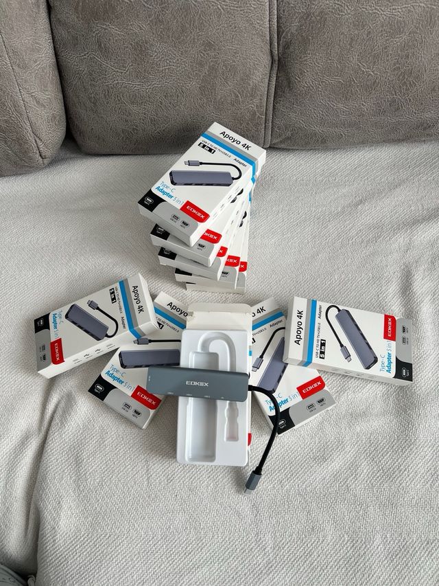 10X Hub USB C, 5 En 1 Adaptador USB C, NUEVO