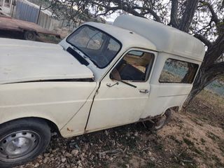 Renault 4l F4