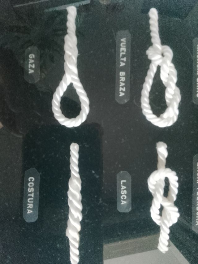 Cuadro PRECIOSO de NUDOS