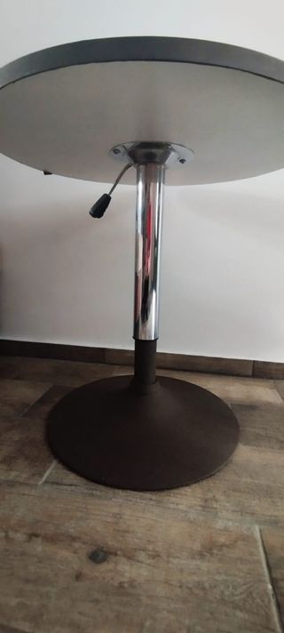 Mesa redonda elevable