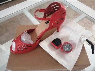 Sandalias tacón intercambiable. ⬇️ Precio