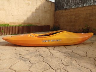 Kayak Wave Sport D75 River Running