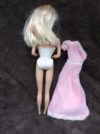 Muñeca Barbie años 90