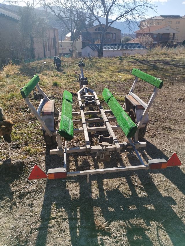 Remolque para barca de la marca sanchis