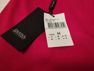 Pantalón nuevo con etiqueta 