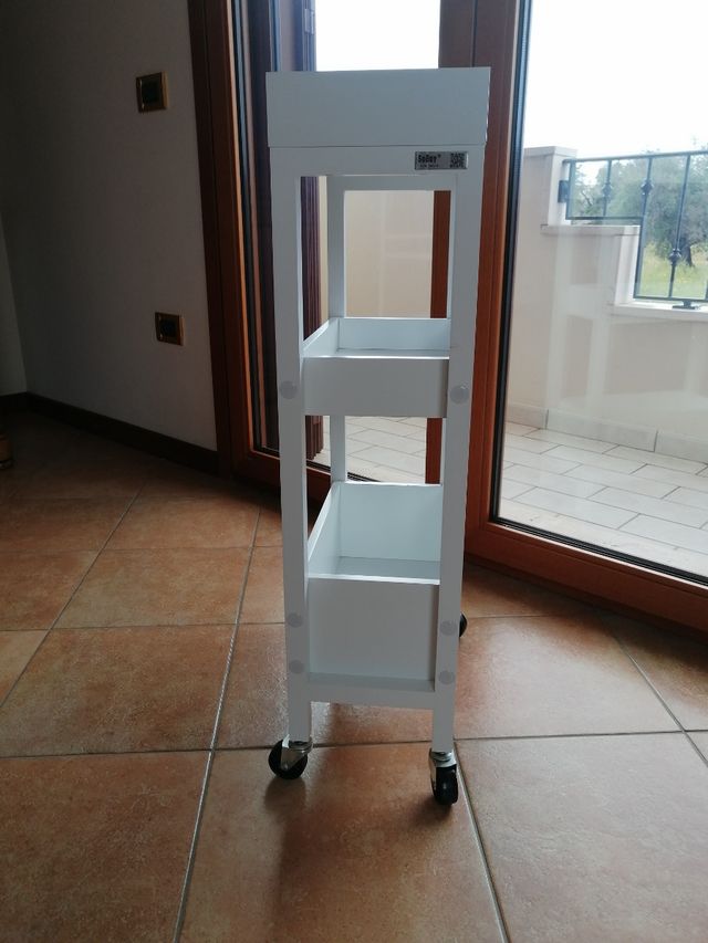 Carrello salvaspazio