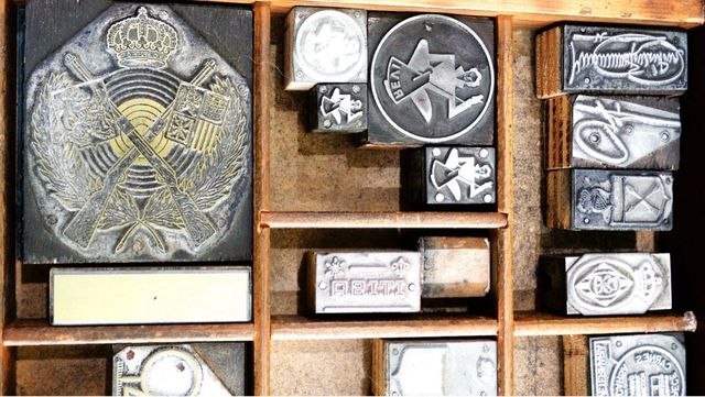 Colección única de sellos y estampas antiguas