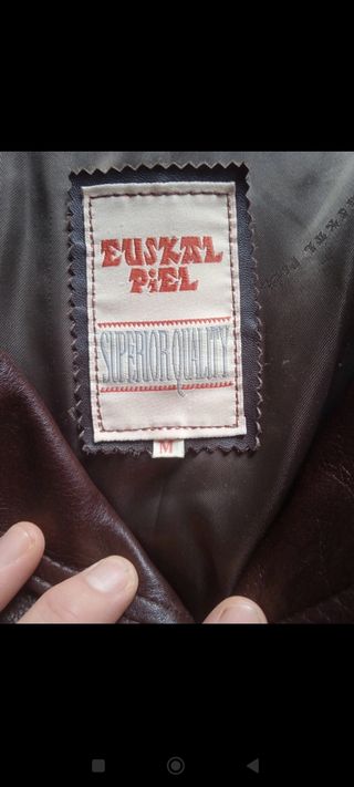 Cazadora de piel