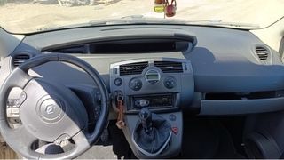Renault Scenic 1.9 dci 2006 diesel manual