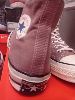 Converse Chuck Taylor All Star. 44