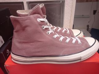 Converse Chuck Taylor All Star. 44