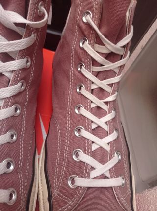 Converse Chuck Taylor All Star. 44