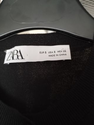 Chaqueta negra Zara