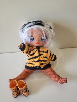 Na na na surprise 2-in-1 bambola+peluche