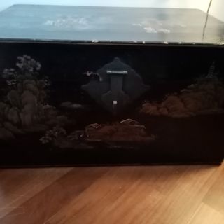 Baule cinese antico