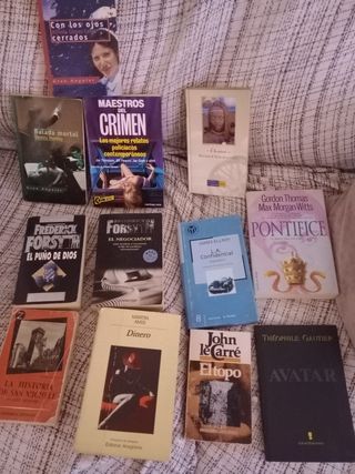 Libros Pérez Reverte y otros autores 