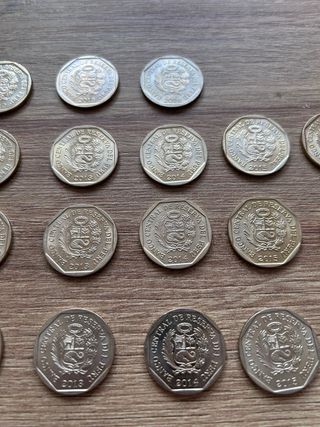 Coleccion de pesos peruanos de 2010 a 2016