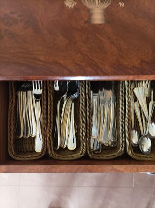 Mueble cubertero completo