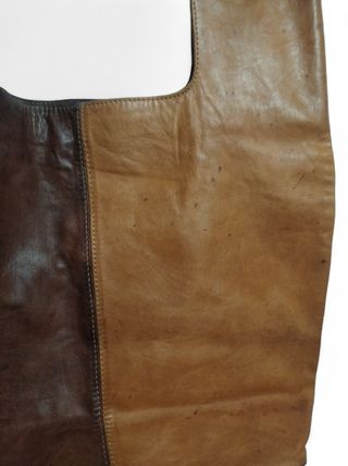 Bolso de piel marrón 