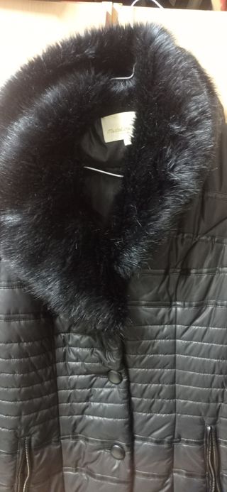 Abrigo plumas negro 