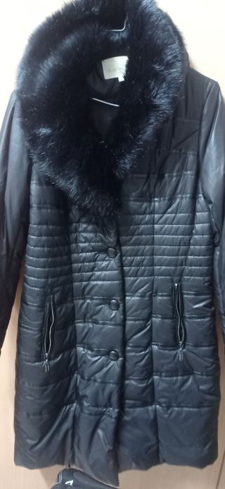 Abrigo plumas negro 