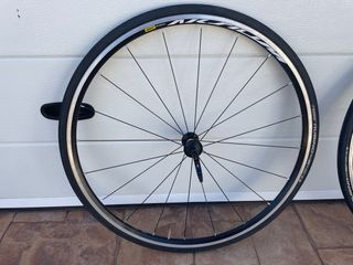 Ruedas Mavic Aksium