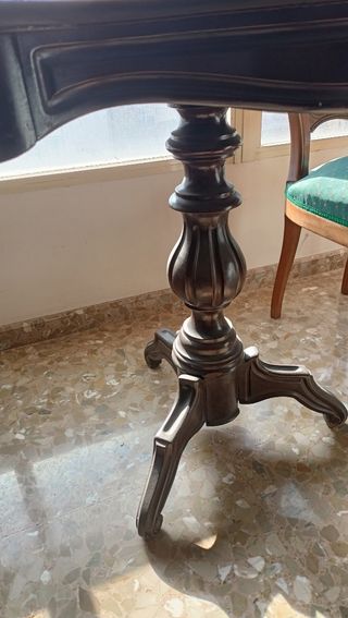 Mesa antigua mármol y madera